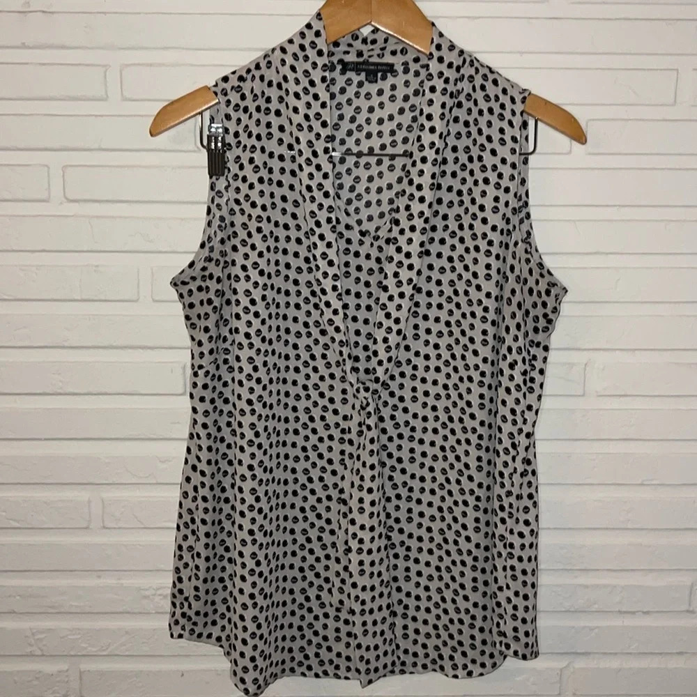 Adrianna Papell Beige black Polka Dot Sleeveless Work Blouse, Women’s Size Small